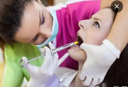 جراحی دندان در کلینیک دندانپزشکی الماس